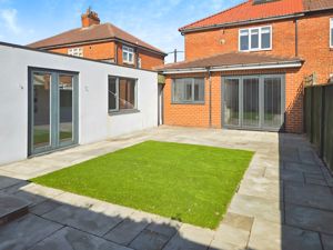 Photo 24- click for photo gallery